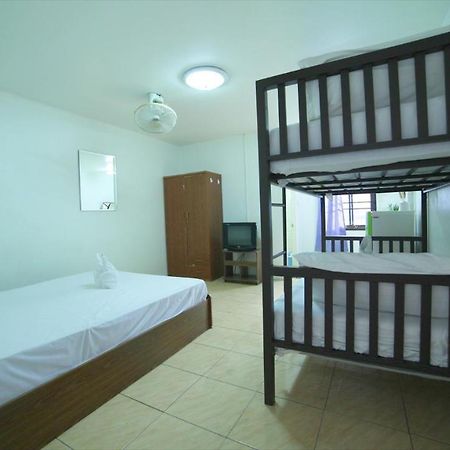 Little Austria Tams Guesthouse Chaweng  Bagian luar foto