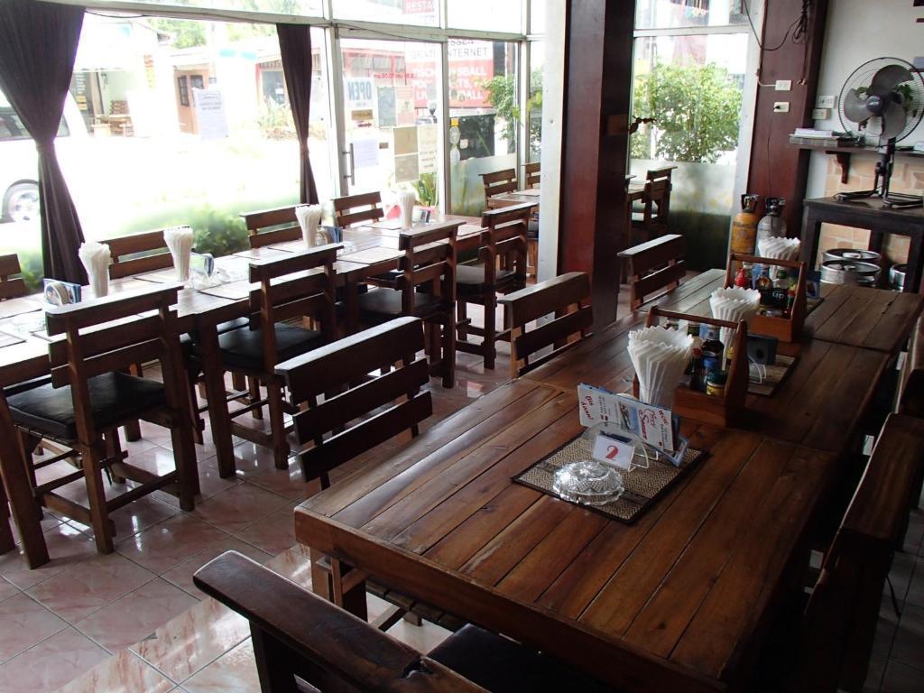 Little Austria Tams Guesthouse Chaweng  Bagian luar foto
